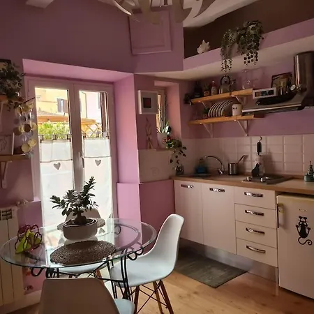 Happia Domus Apartment