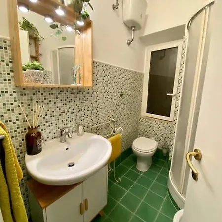 Happia Domus Apartment *